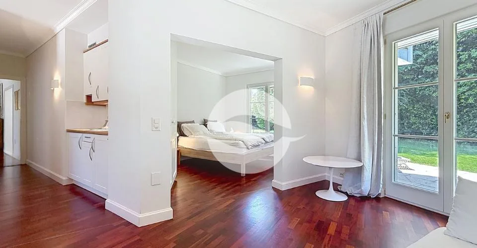 Superbe villa de 10,5 pièces + studio indépendant