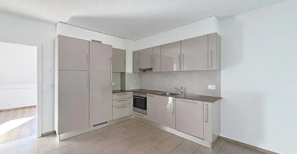 Appartement de 2.5 pièces disponible dans la commune de Chessel