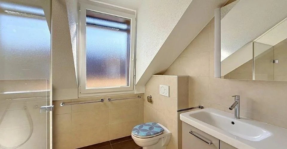 Appartement de 2.5 pièces disponible dans la commune de Chessel