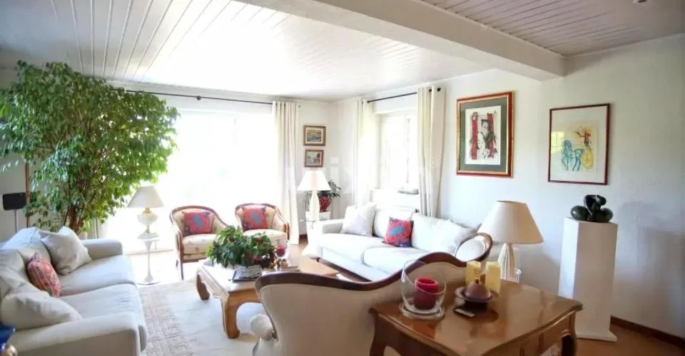 Belle maison familiale entièrement meublée