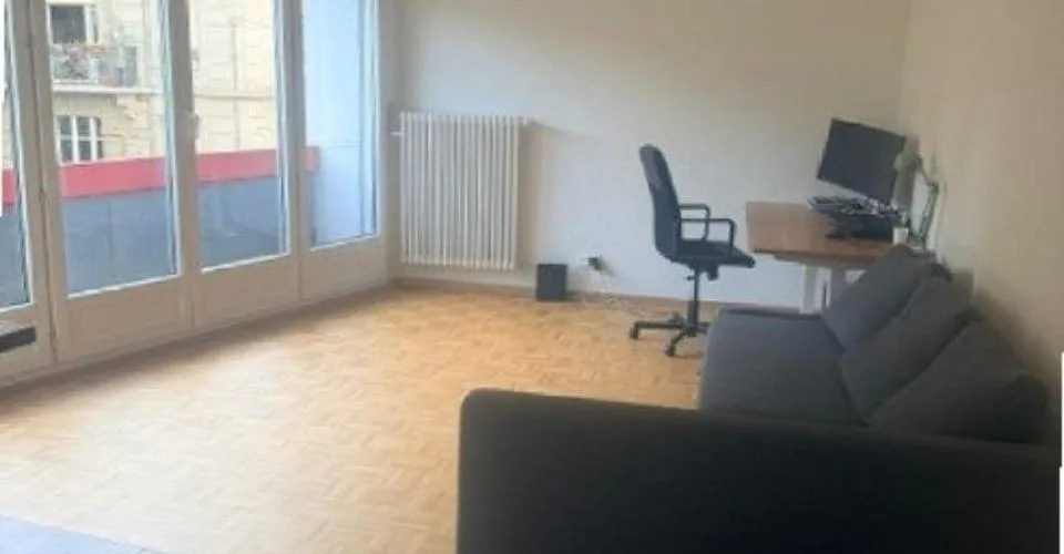 Habitat de 2.5 pièces au 2ème étage