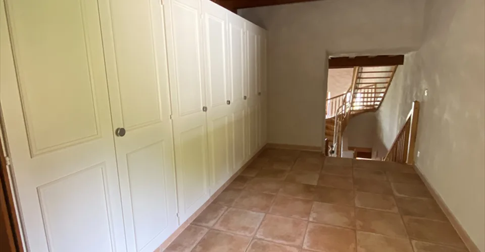A louer, grand appartement