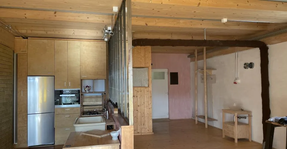 Joli studio au rez inférieur