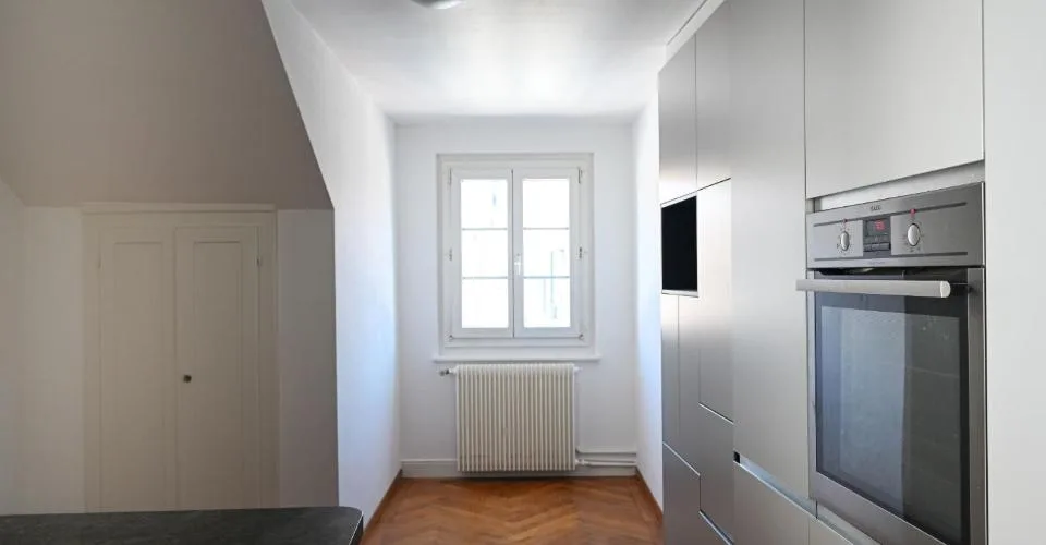 Au coeur de la ville, charmant appartement de 4.5 pièces au 3ème étage