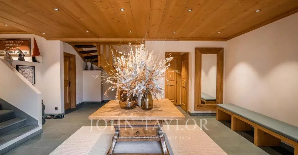 Magnifique chalet historique au coeur du village