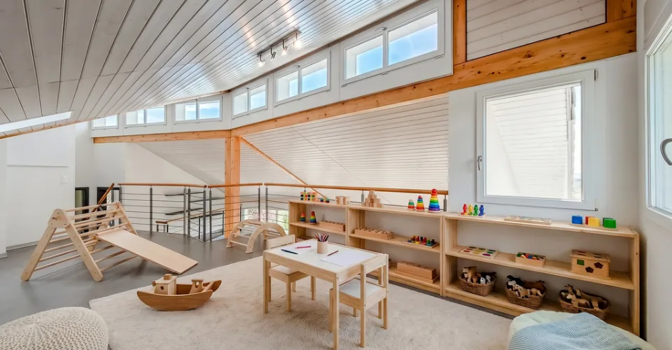 Villa d'architecte atypique et lumineuse dans un écrin de verdure