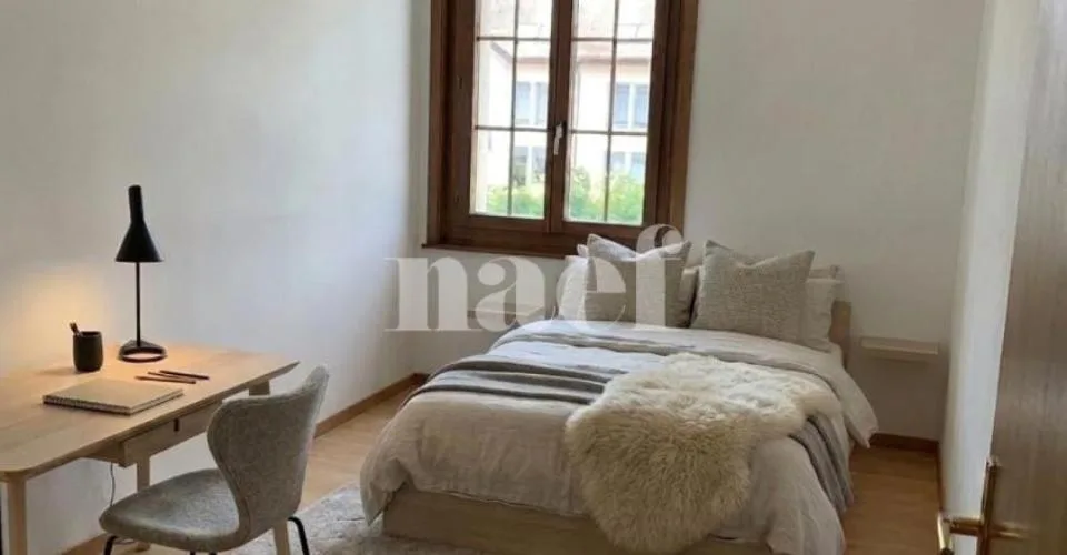 Appartement de 4 pièces au 1er étages avec balcons