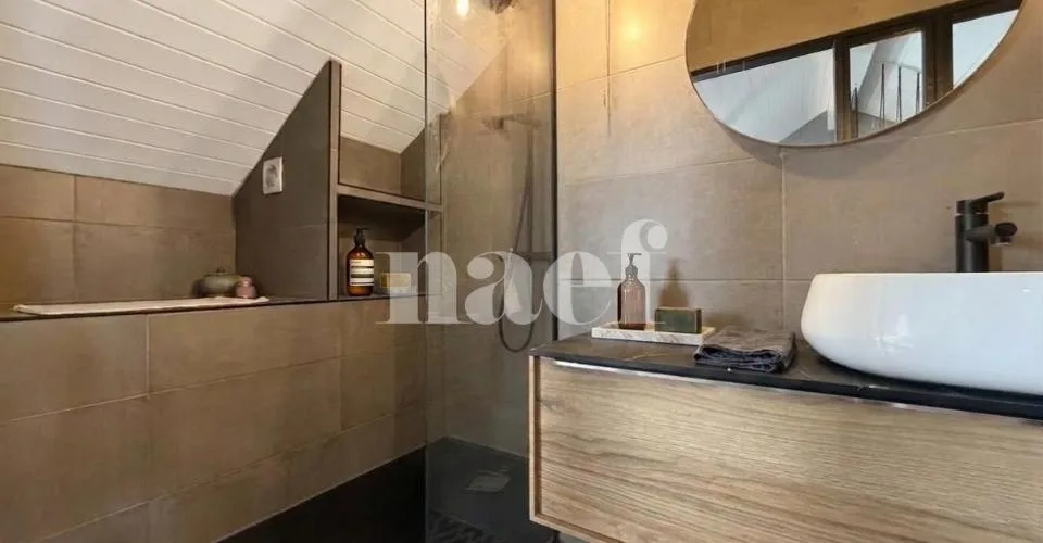 Spacieux duplex de 4.5 pièces d'environ 148 m² à Founex – Vue dégagée sur le lac et les montagnes