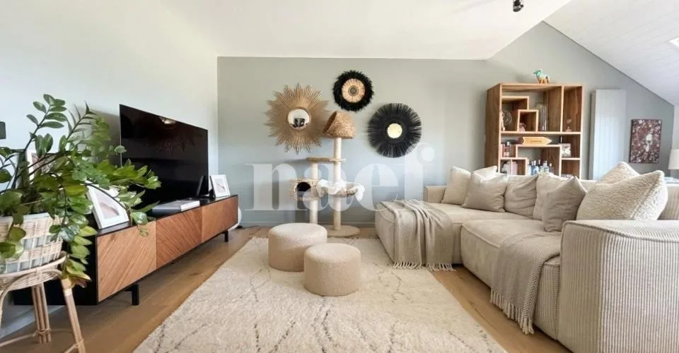 Spacieux duplex de 4.5 pièces d'environ 148 m² à Founex – Vue dégagée sur le lac et les montagnes