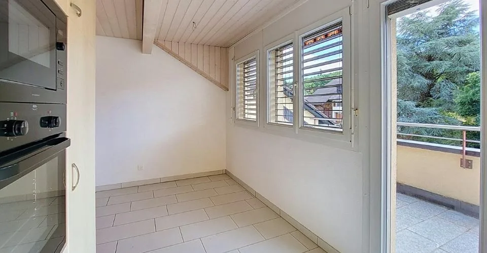 Appartement 3.5 pces de 119 m2 avec balcon à Chabrey - VD