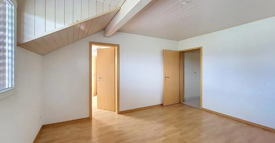 Appartement 3.5 pces de 119 m2 avec balcon à Chabrey - VD