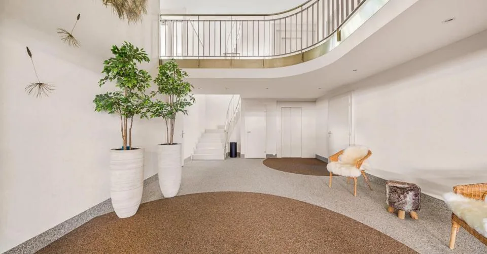 Duplex en attique avec vue dégagée sur le lac Léman