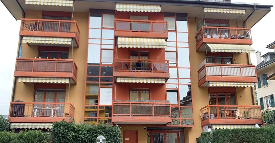 Bel appartement de 3,5 pièces au rez-de-chaussée avec terrasse privative.