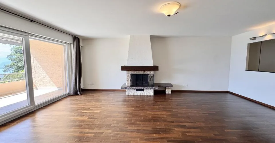 Magnifique appartement de 4,5 pièces avec vue dominante sur le lac