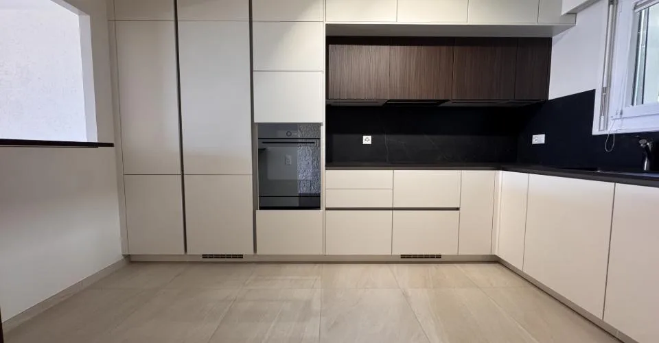 Magnifique appartement de 4,5 pièces avec vue dominante sur le lac