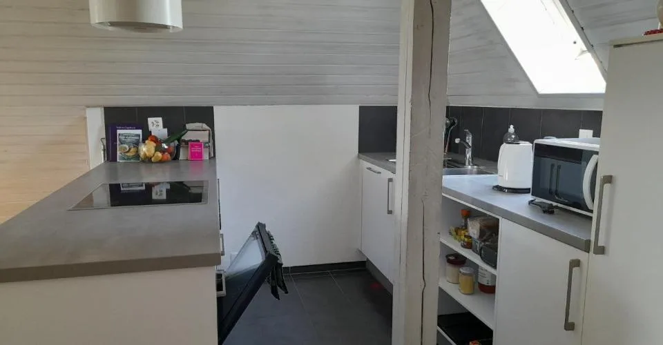 Glion - Route de Caux 15 - appartement de 3.5 pièces dans les combles