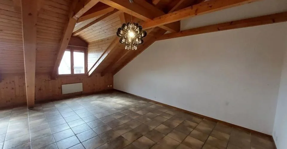 Appartement de 2.5 pièces dans les combles