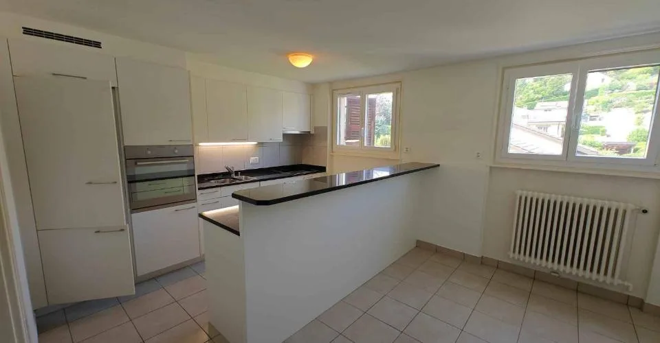 Joli appartement de 4,5 pièces avec vue sur le lac – Foto 2 von 4