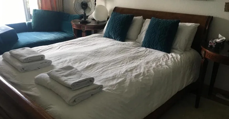 Frontline lakefront furnished Apartment with Spectacular Views – foto 10 di 10