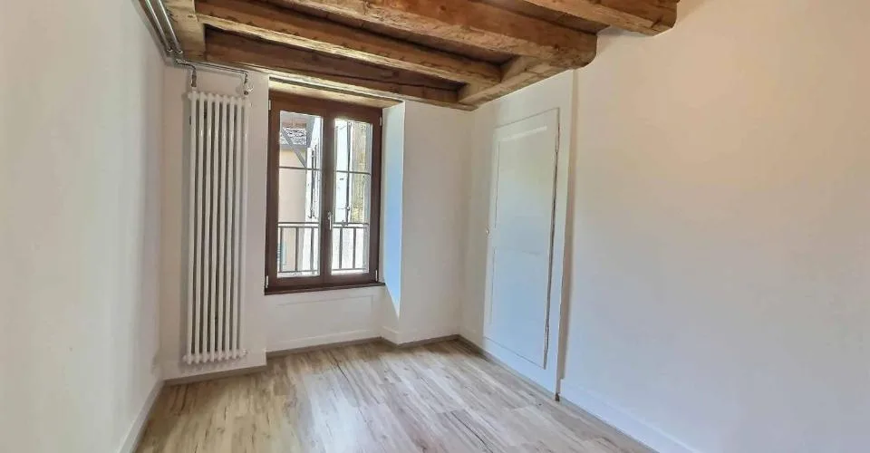 Spacieux logement de 5,5 pièces de charme au cœur de la Vieille-Ville de Cossonay