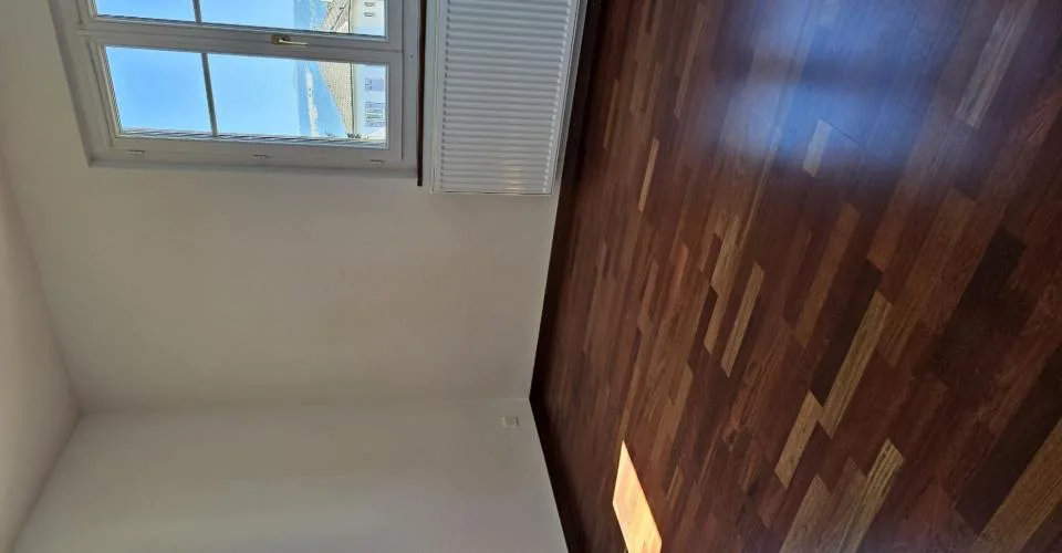 Lumineux 3,5 pièces au dernier étage avec balcon et vue dégagée