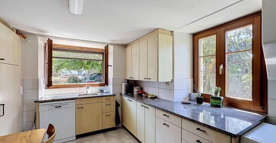 Appartement au rez-de-chaussée avec jardin