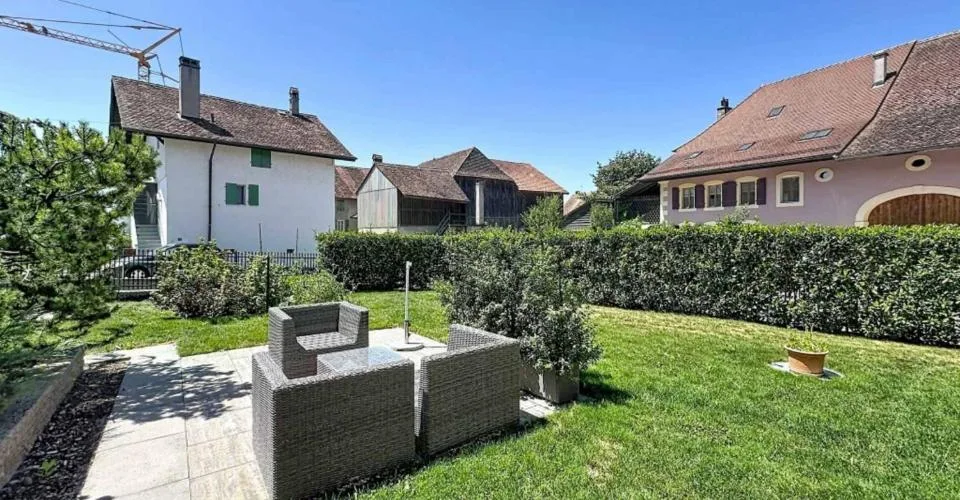Appartement au rez-de-chaussée avec jardin