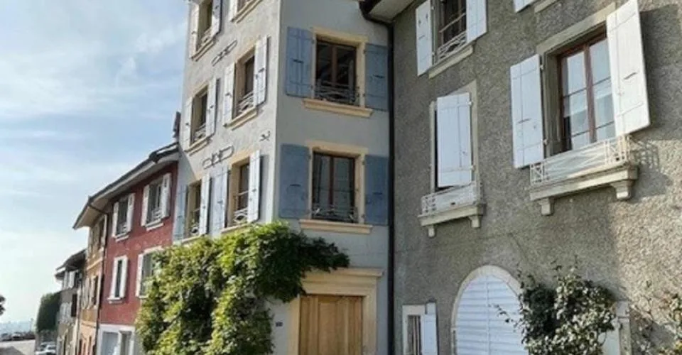 Appartement de 3.5 pièces lumineux avec vue sur le lac