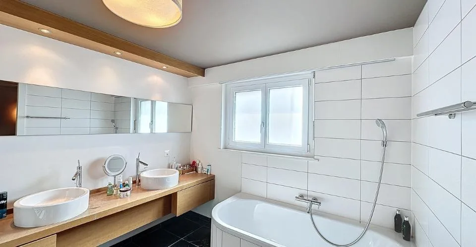EXCLUSIVITÉ I Magnifique appartement de 4 pièces avec vue lac