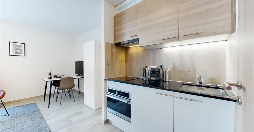 Studio moderne entièrement meublé à Aigle