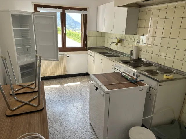 Chalet indépendant avec garage et jardin, proche des commodités