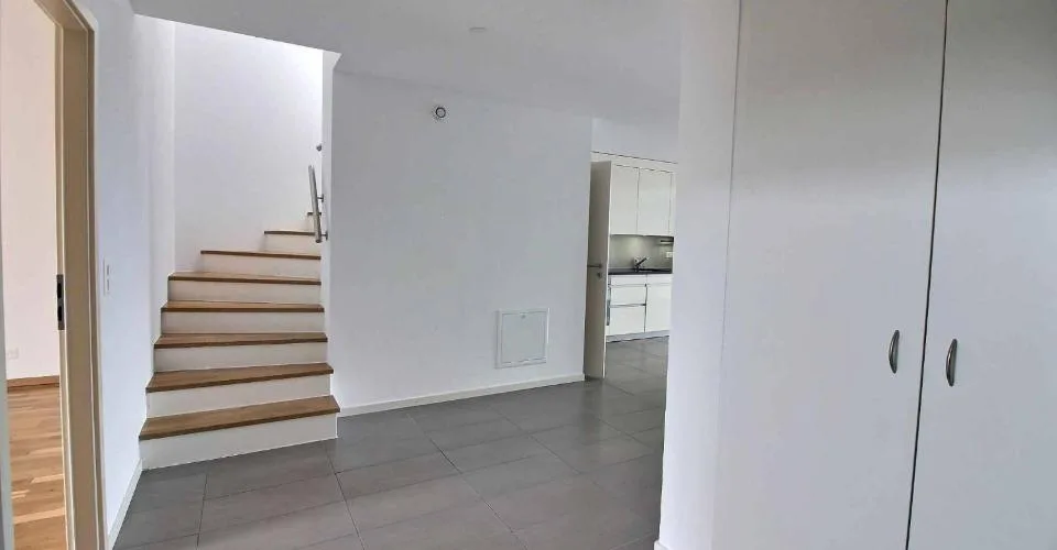 GRATUITE DU PREMIER LOYER NET - Superbe appartement 3.5 pièces avec mezzanine et loggia à Gollion