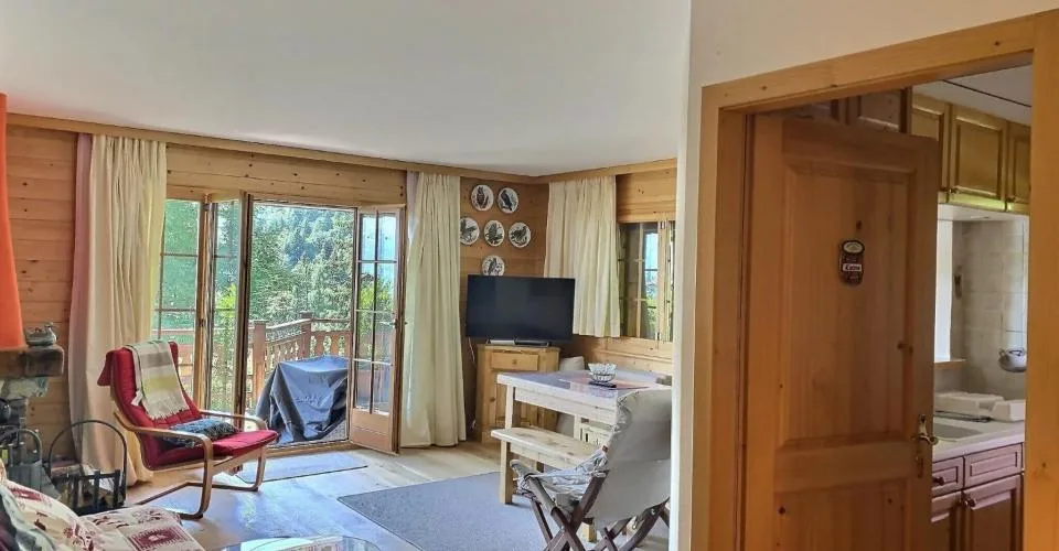 Charmant appartement 3,5 pièces avec agréable terrasse et jardin