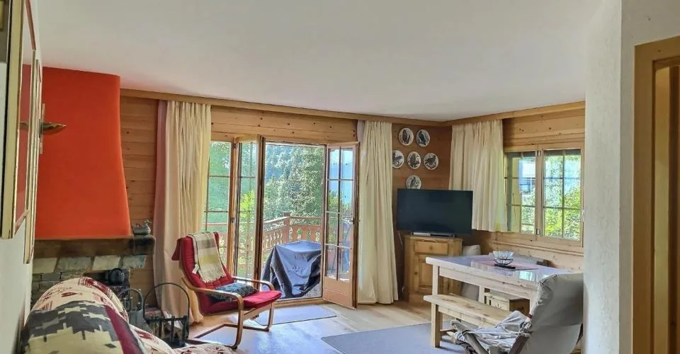 Charmant appartement 3,5 pièces avec agréable terrasse et jardin