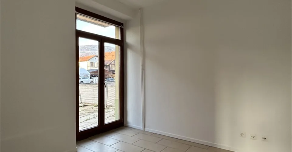 Appartement de 2.5 pièces avec Terrasse à Champagne - 1er loyer offert