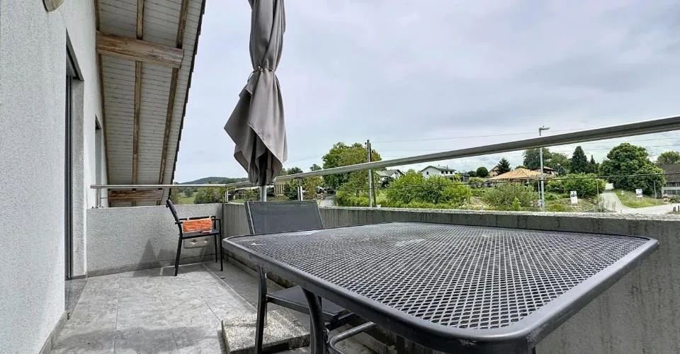 LOYER TOUT INCLUS - Appartement de 4.5 au 2ème étage avec balcon