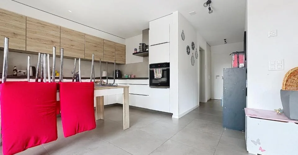 Bel appartement de 3.5 pces au 1er étage