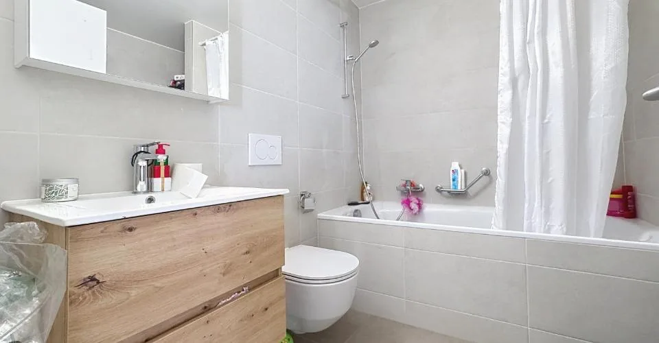Bel appartement de 3.5 pces au 1er étage