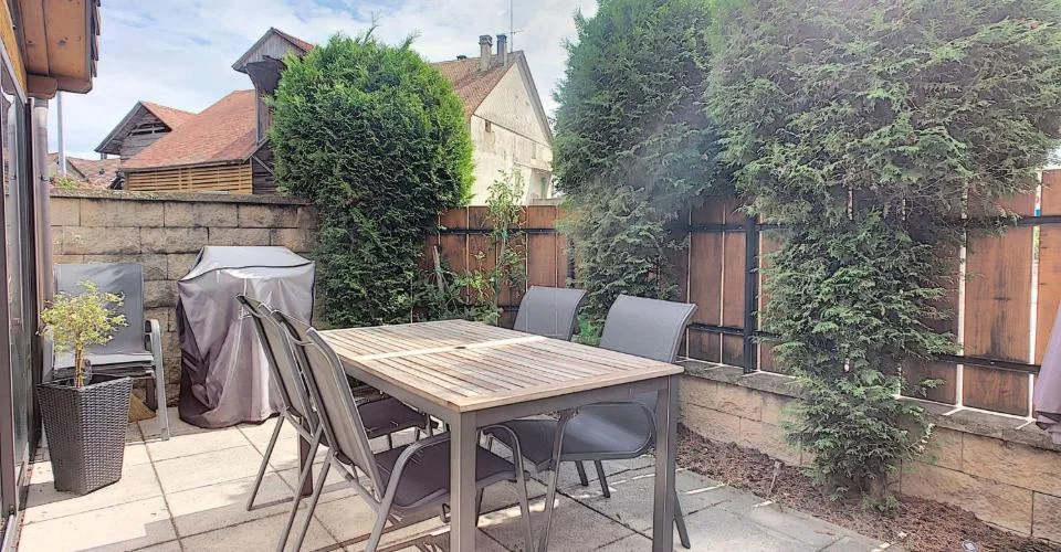 Appartement de 3 pièces au rez-de-chaussée