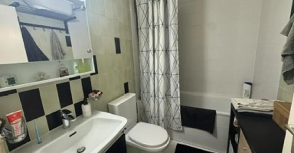 Charmant appartement de 2 pièces au 2ème étage