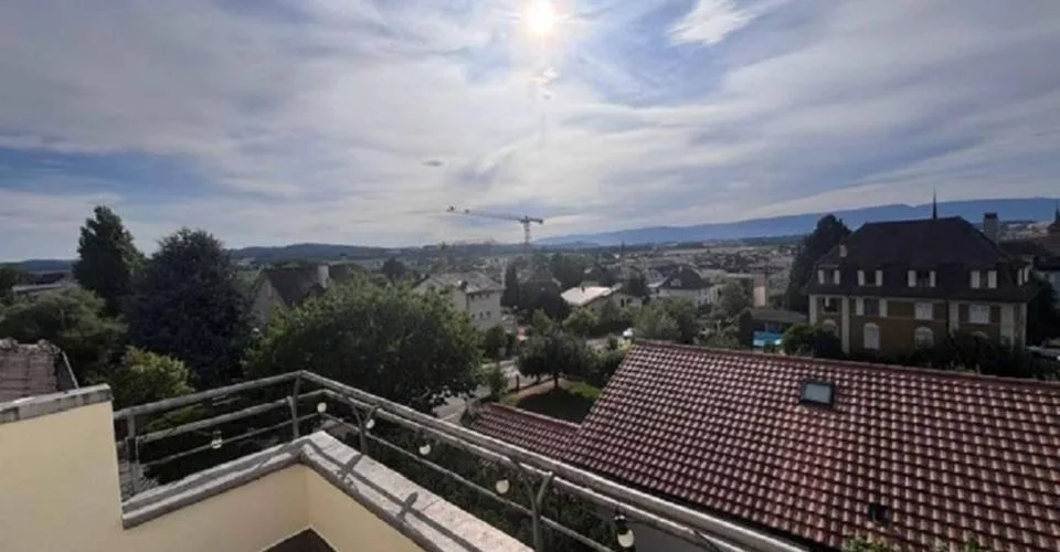 Charmant appartement de 3 pièces dans les combles
