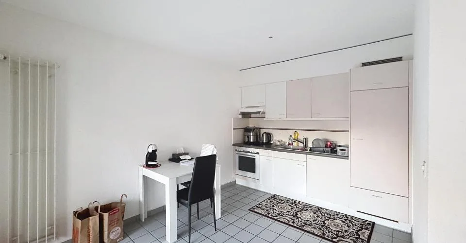 Joli studio situé au 2ème étage
