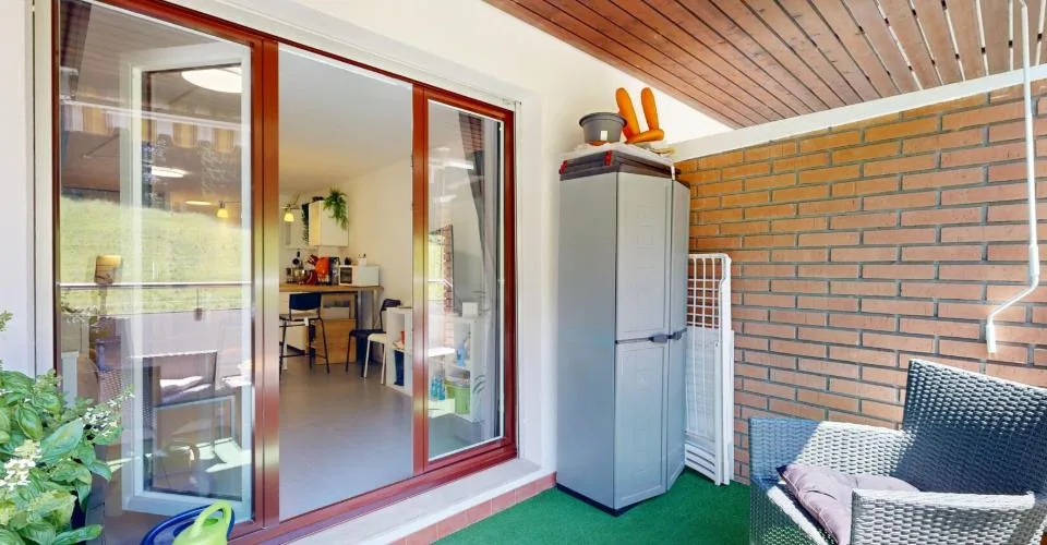 appartement de 2.5 pièces avec balcon et 2 salles d'eau