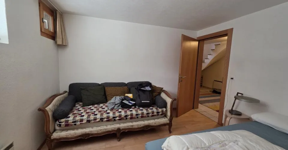 A louer à l'année charmant chalet