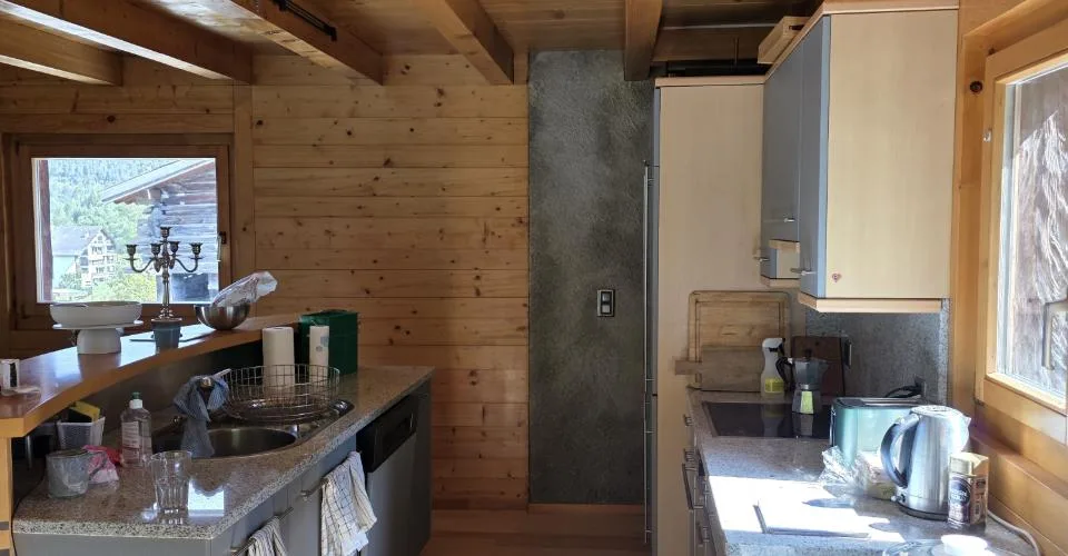 A louer à l'année charmant chalet