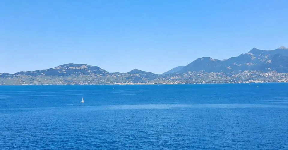 Appartement 2,5 pièces - Pieds dans l'eau