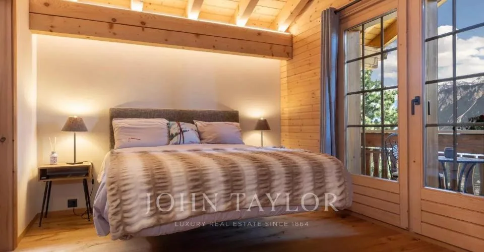Location à la quinzaine - mois : Chalet avec piscine