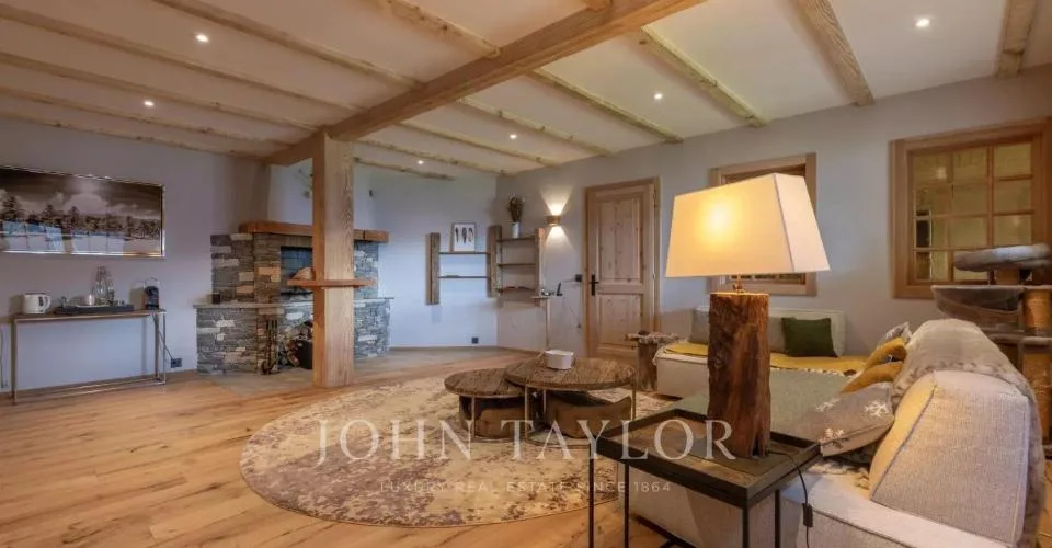 Location à la quinzaine - mois : Chalet avec piscine