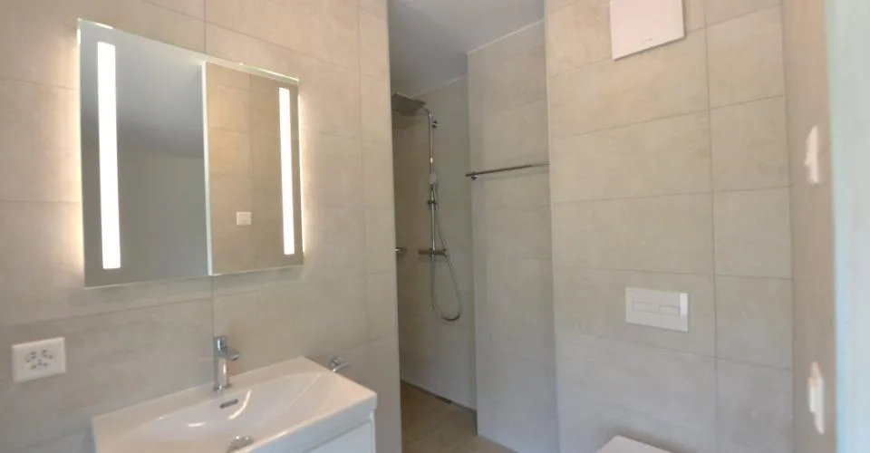 00874 - App. Appartement 2½ pièces - Immeuble Alegria - Uvrier