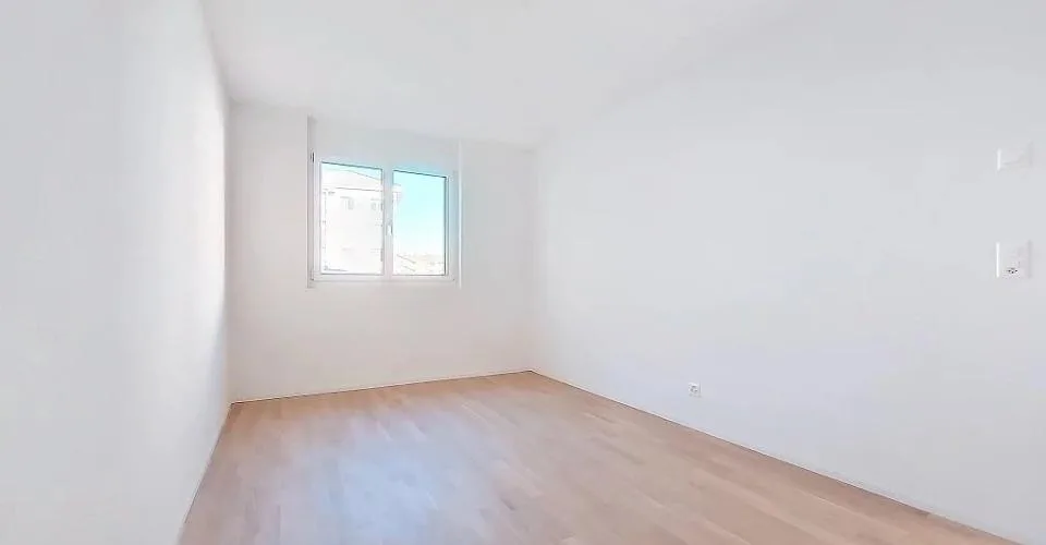 4.5 pièces récent à Leytron